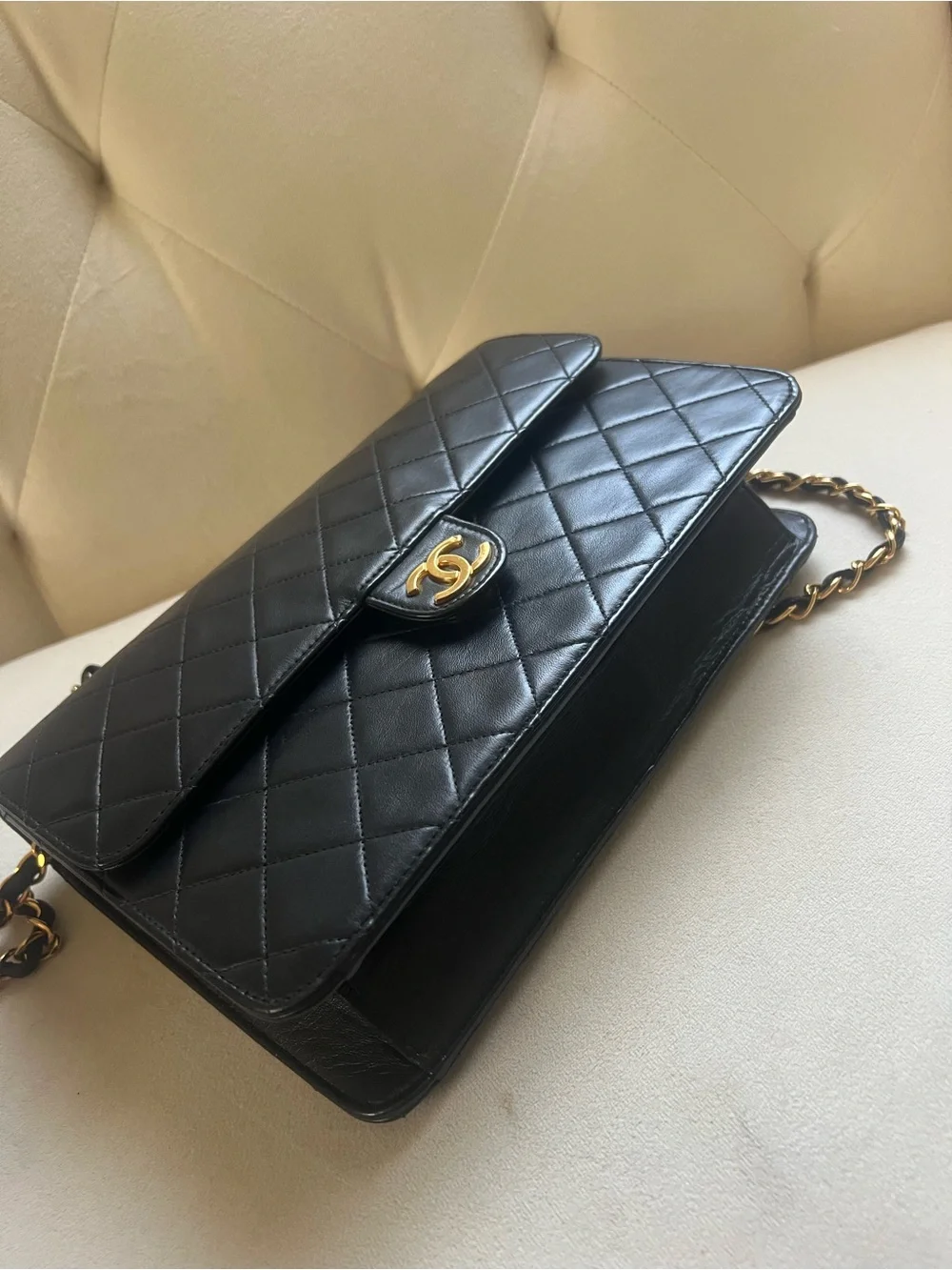 Chanel vintage Quilted Lambskin Flap Bag 24k gold plated hardware
